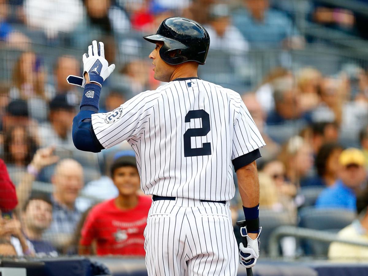 Derek Jeter's No. 2, Never to Be Seen Again on Pinstripes at Yankee Stadium  - The New York Times