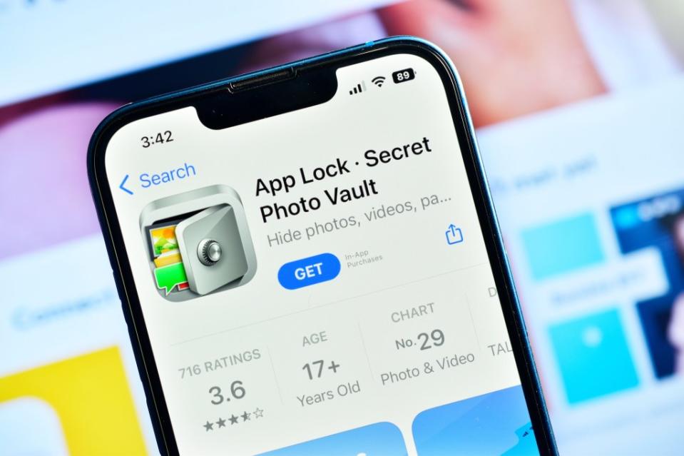 You might believe you’re being savvy by putting dating, sex or secret message apps in an unmarked or dubiously named folder, but your prying partner is sure to find it. picsmart – stock.adobe.com