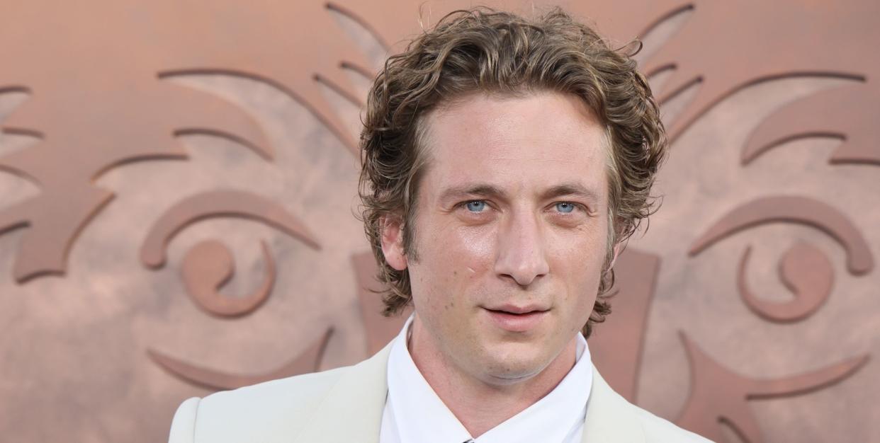 jeremy allen white