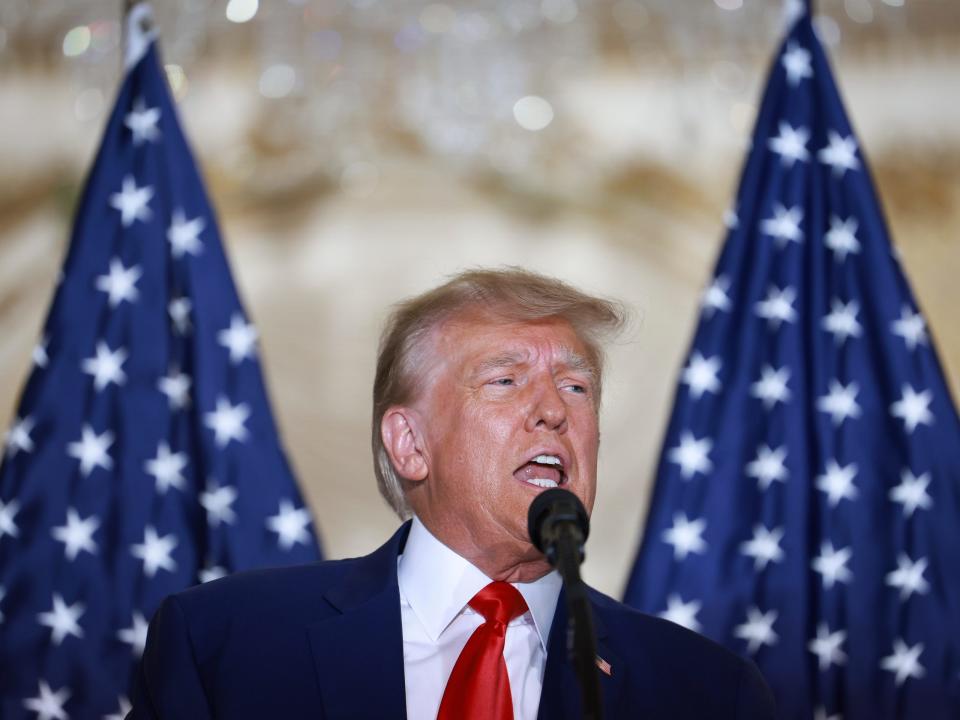 Der ehemalige US-Präsident Donald Trump bei einer Rede in Mar-a-Lago diesen April. - Copyright: Joe Raedle/Getty Images