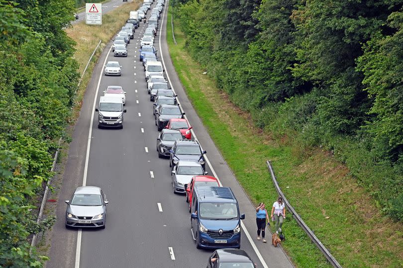 queue of traffic