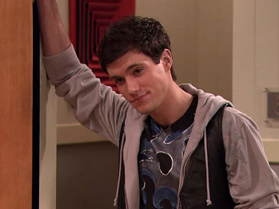 Drew Roy on season two of "iCarly."