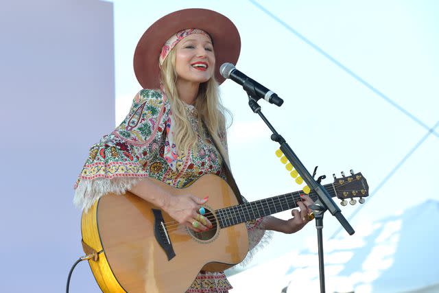 <p>Duane Prokop/Getty Images for The Wellness Experience by Kroger</p> Jewel performs at The Wellness Experience by Kroger at The Banks on Aug. 20 in Cincinnati, Ohio.