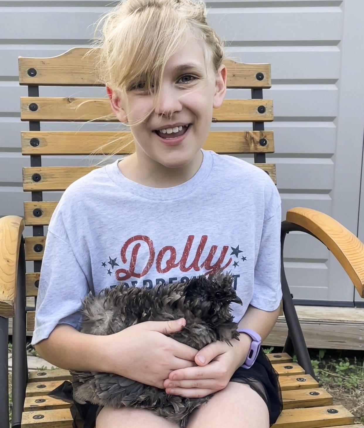 Image: Kai and Mulan the chicken. (Courtesy Kimberly Shappley)