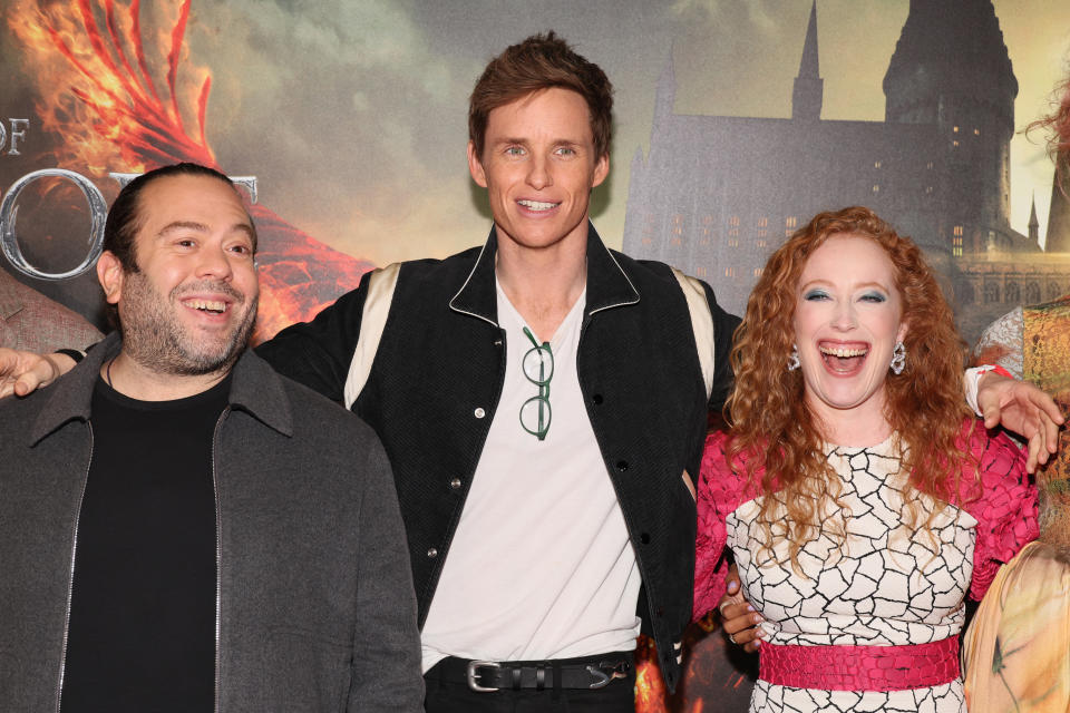 NEW YORK, NEW YORK - APRIL 06: (L-R) Dan Fogler, Eddie Redmayne and Victoria Yeates attend 