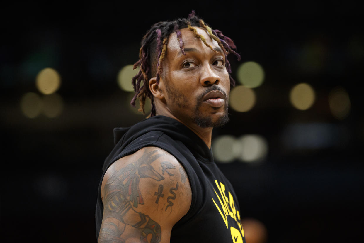 TORONTO, ON - MARCH 18: Dwight Howard #39 of the Los Angeles Lakers warms up ahead of their NBA game against the Toronto Raptors at Scotiabank Arena on March 18, 2022 in Toronto, Canada. NOTE TO USER: User expressly acknowledges and agrees that, by downloading and or using this Photograph, user is consenting to the terms and conditions of the Getty Images License Agreement. (Photo by Cole Burston/Getty Images)