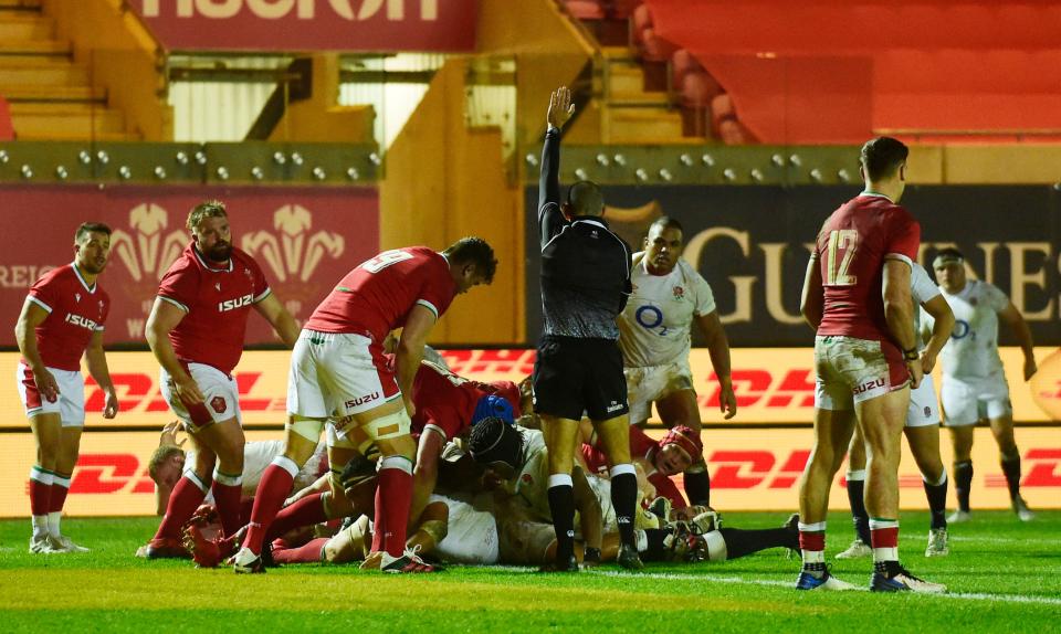 Mako Vunipola’s second-half try proved too much for Wales to come back fromReuters