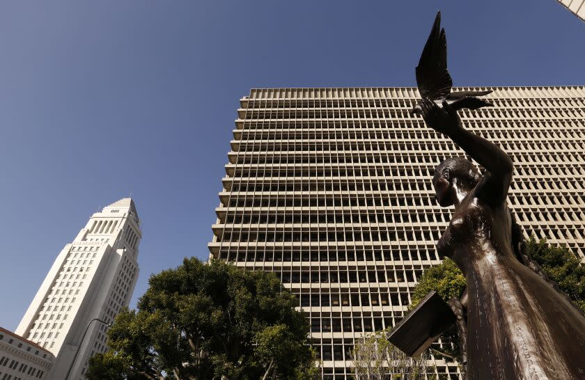 LOS ANGELES, CA - MAY 18, 2017 --The Clara Shortridge Foltz Criminal Justice Center is the county courthouse located at 210 West Temple Street, between Broadway and Spring in downtown Los Angeles on May 18, 2017. Californiaâ€™s court leaders expressed alarm Wednesday over a new study that showed more than 100 courthouses in the state â€" including many in Los Angeles County â€" could collapse and cause â€œsubstantialâ€ loss of life in a major earthquake. Courthouses near the top of the list of buildings in peril include the Stanley Mosk Courthouse and Clara Shortridge Foltz Criminal Justice Center, the Pasadena municipal courthouse, and courthouses in Beverly Hills and Burbank. (Al Seib / Los Angeles Times)