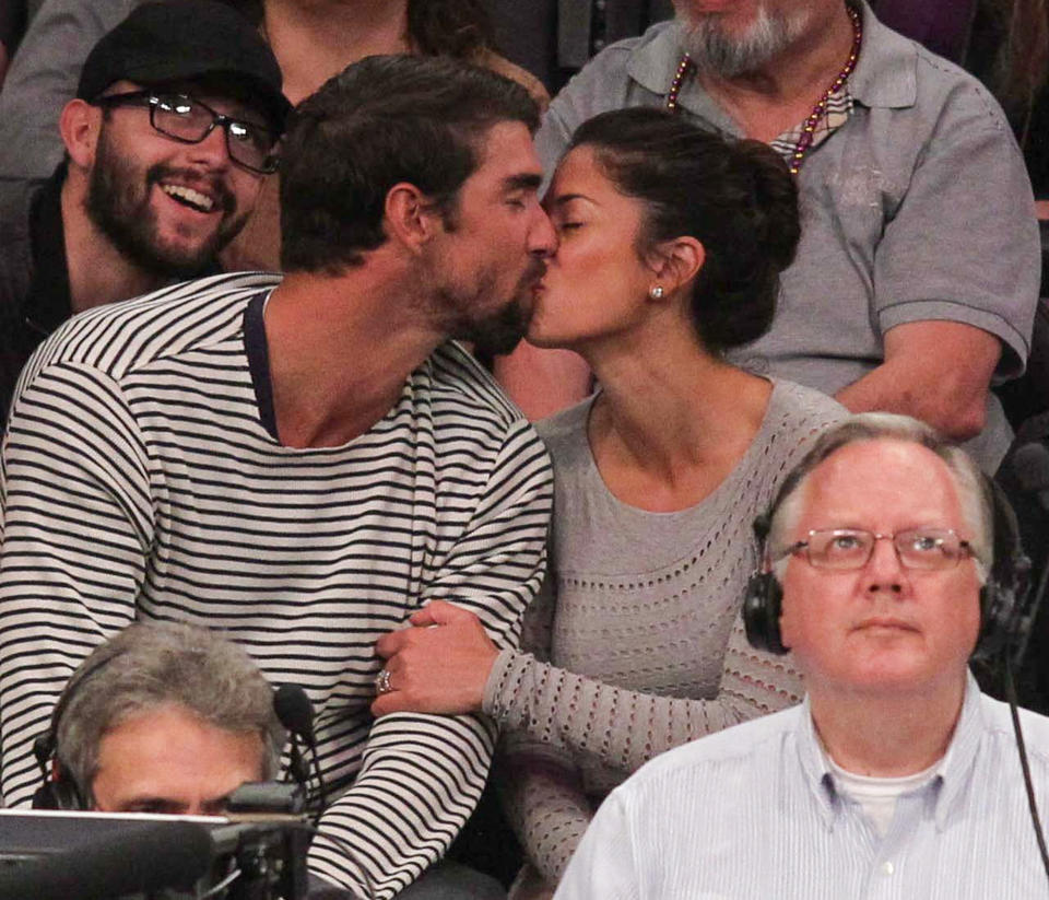 KISS CAM