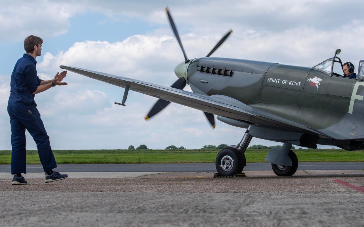 spitfire restoration biggin hill