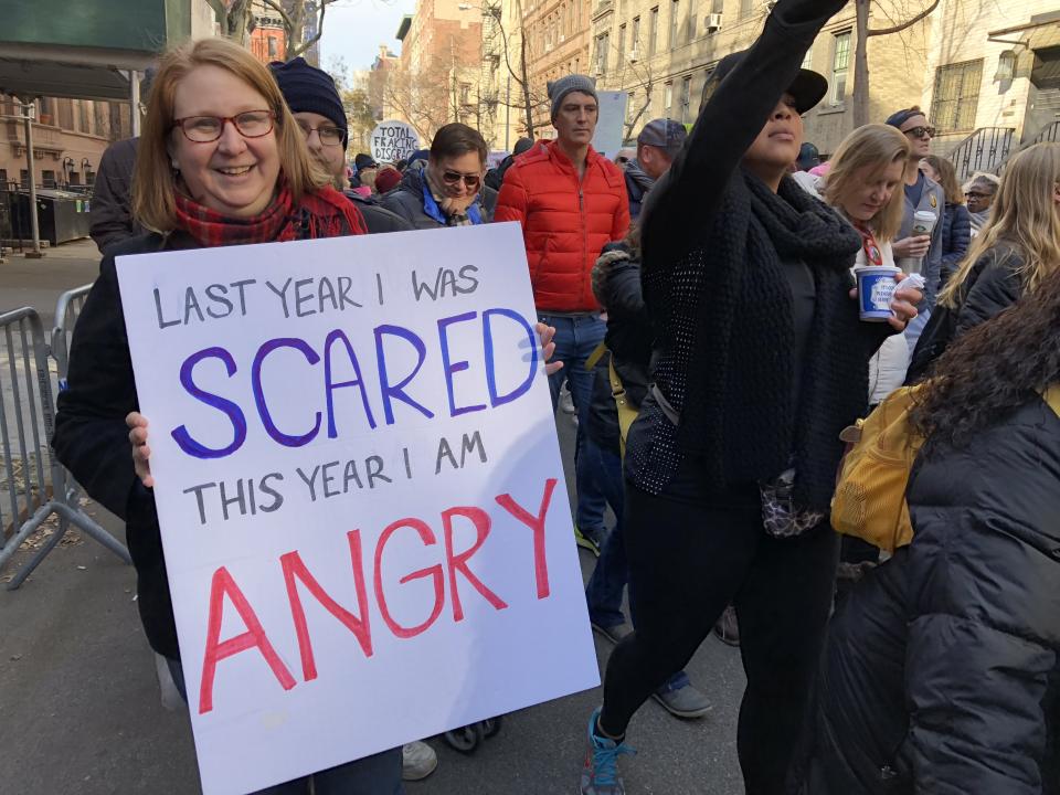 Susan Ferziger with her sign. (Photo: Lisa Belkin/Yahoo News)