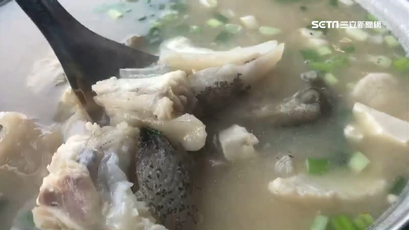 龍膽石斑煮湯風味十足。