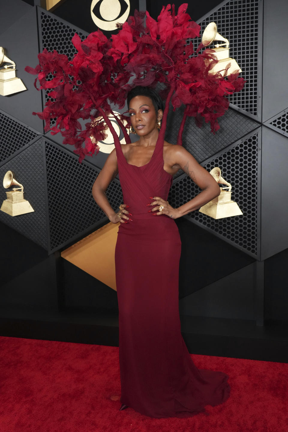 Dawn Richard llega a la 66a entrega anual de los Grammy el domingo 4 de febrero de 2024 en Los Ángeles. (Foto Jordan Strauss/Invision/AP)