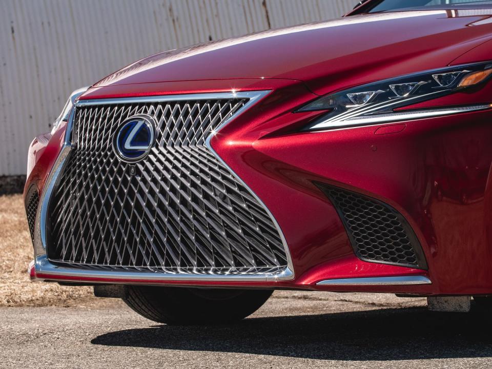 View Photos of the 2019 Lexus LS500h Hybrid