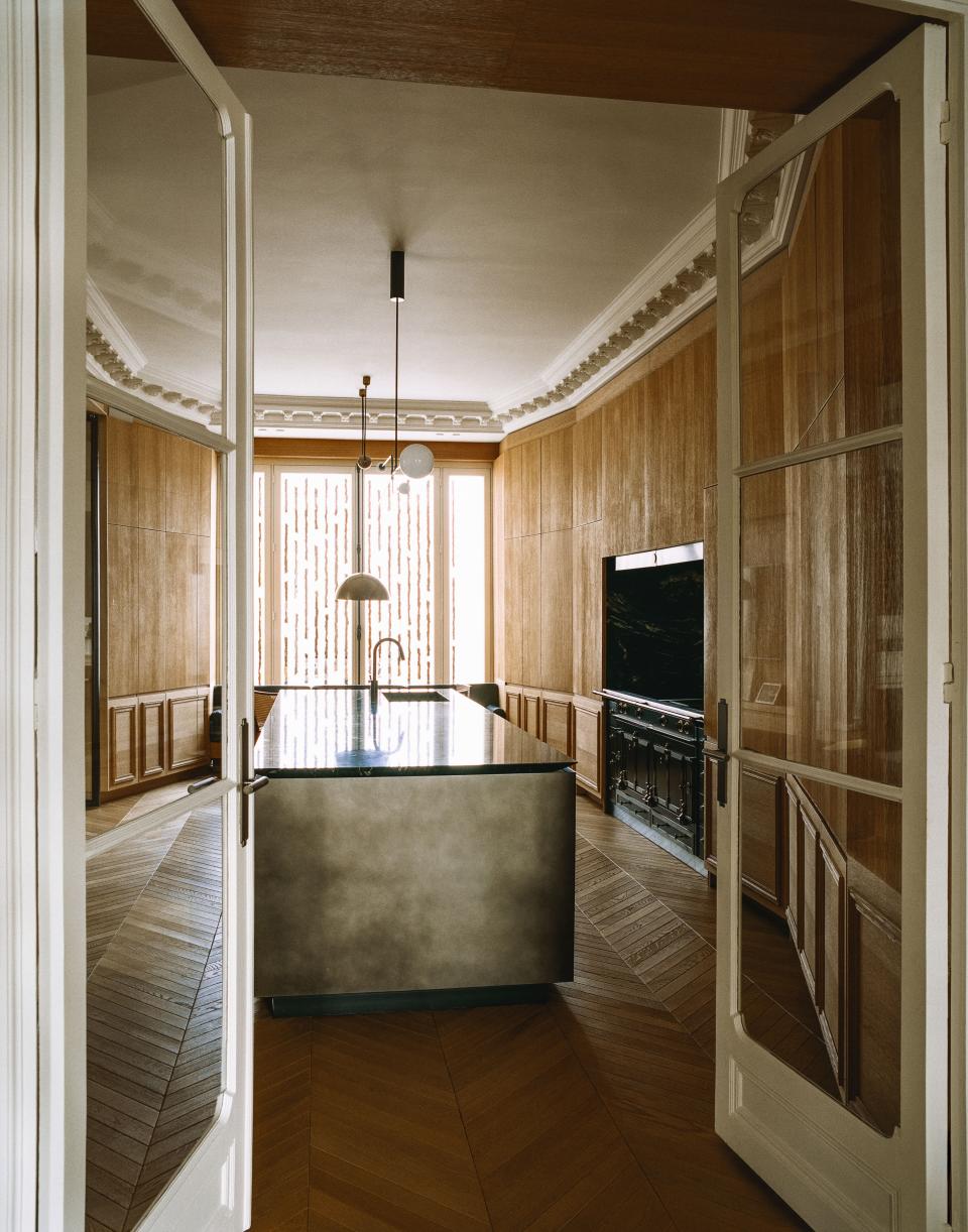 Inside a Superchic Parisian Aerie Designed by Isabelle Stanislas