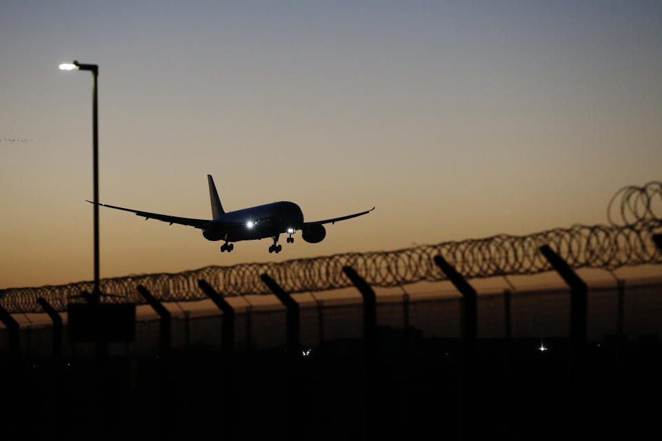 LONDON, ENGLAND - FEBRUARY 26: A plane arrives at Heathrow Airport on February 26, 2021 in London, England. Travellers arriving in the UK from February 15 2021 onwards from countries on the 