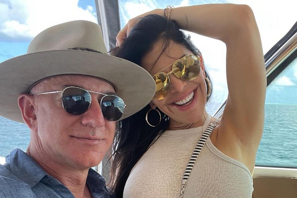 Lauren Sanchez shares Valentine's Day selfie with partner Jeff Bezos