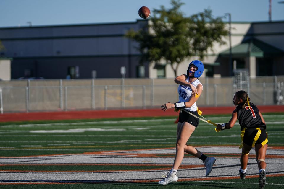 Canyon View High School's Katelyn Jewell (10) throws the ball during a flag football game against Campo Verde High School at Campo Verde High School in Gilbert on Sept. 5, 2023.