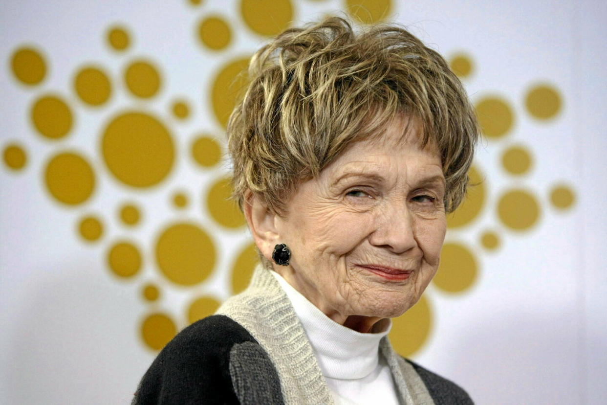 L'écrivaine canadienne Alice Munro, autrice de nouvelles, est morte mardi 14 mai à l'âge de 92 ans. Elle a reçu le prix Nobel de littérature en 2013.  - Credit:Chad Hipolito/AP/SIPA 