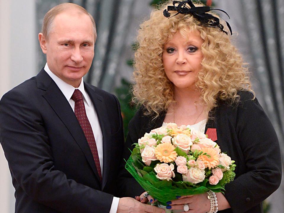 Pugacheva with Putin at the Kremlin in 2014 (AP)