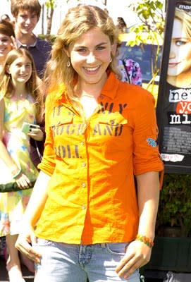 Caitlin Wachs at the world premiere of Warner Brothers' New York Minute