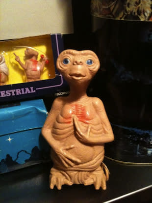 E.T Figurine 1982: Collectible Toy for Fans