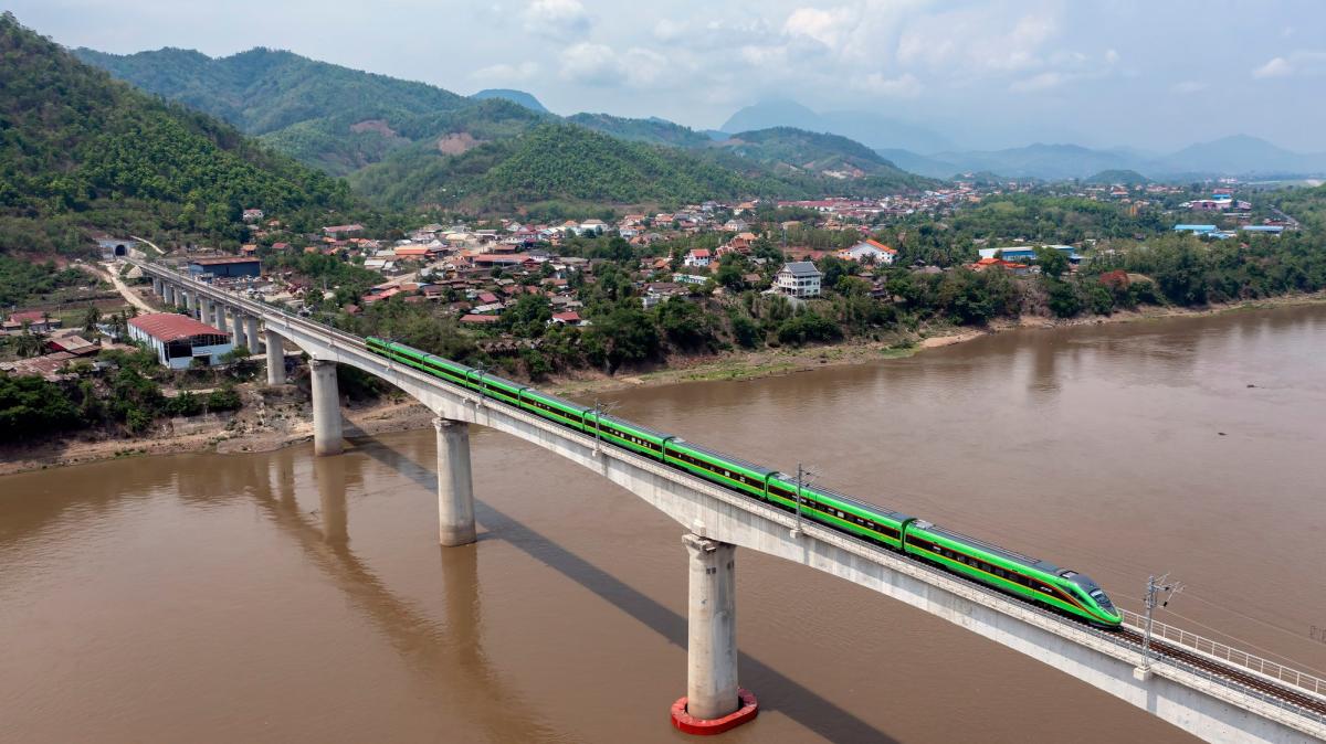 Hồng Kông xác định thương mại đồng nhân dân tệ, phát triển nhân tài và tài chính xanh là lĩnh vực hợp tác với Việt Nam và Lào