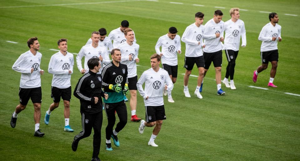 Die deutsche Nationalmannschaft erhält bald ein neues Trikot. (Bild: Getty Images)