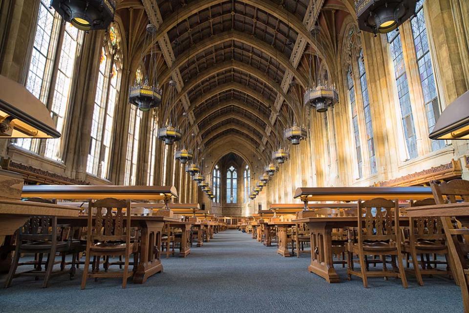 華盛頓大學蘇薩羅圖書館（Image Source : Getty Creative/iStockphoto）
