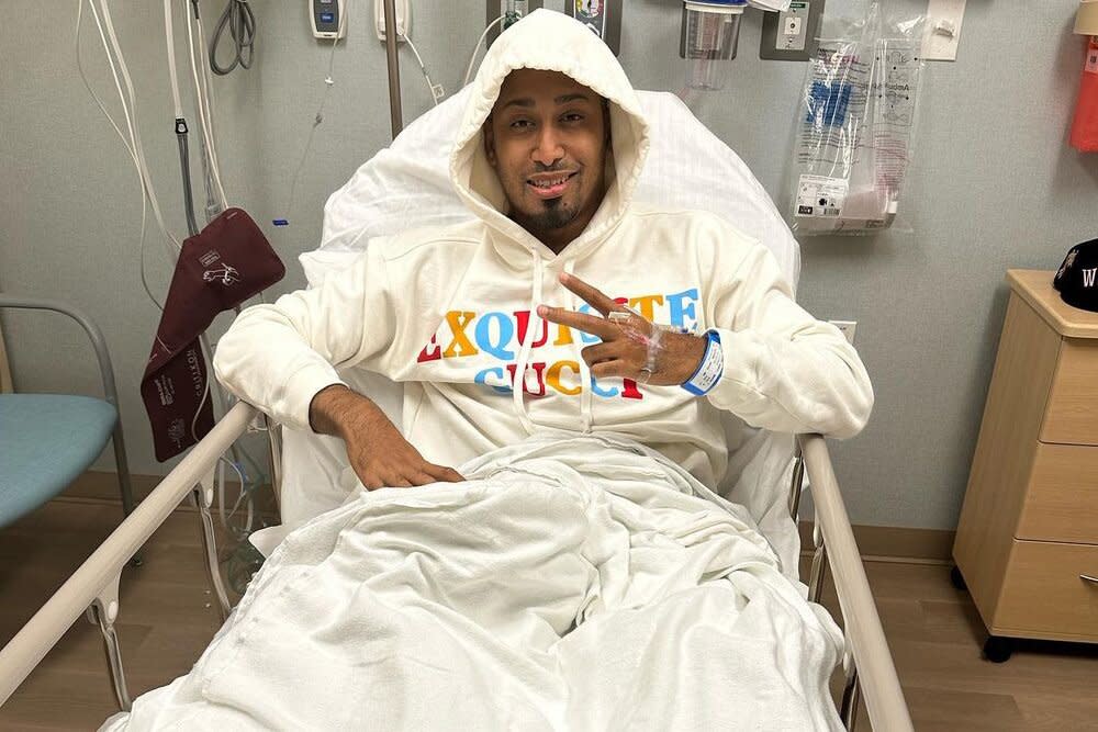 Mets Star Edwin Díaz ‘Doing Well and Healing’ After Injuring Knee During Celebration