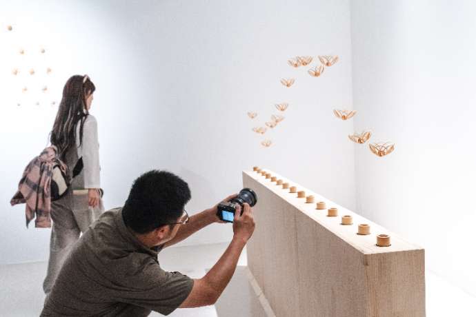 工藝設計館的「竹跡+」特展展示台灣竹藝大師的匠心傳承之作。圖：國立臺灣工藝研究發展中心提供