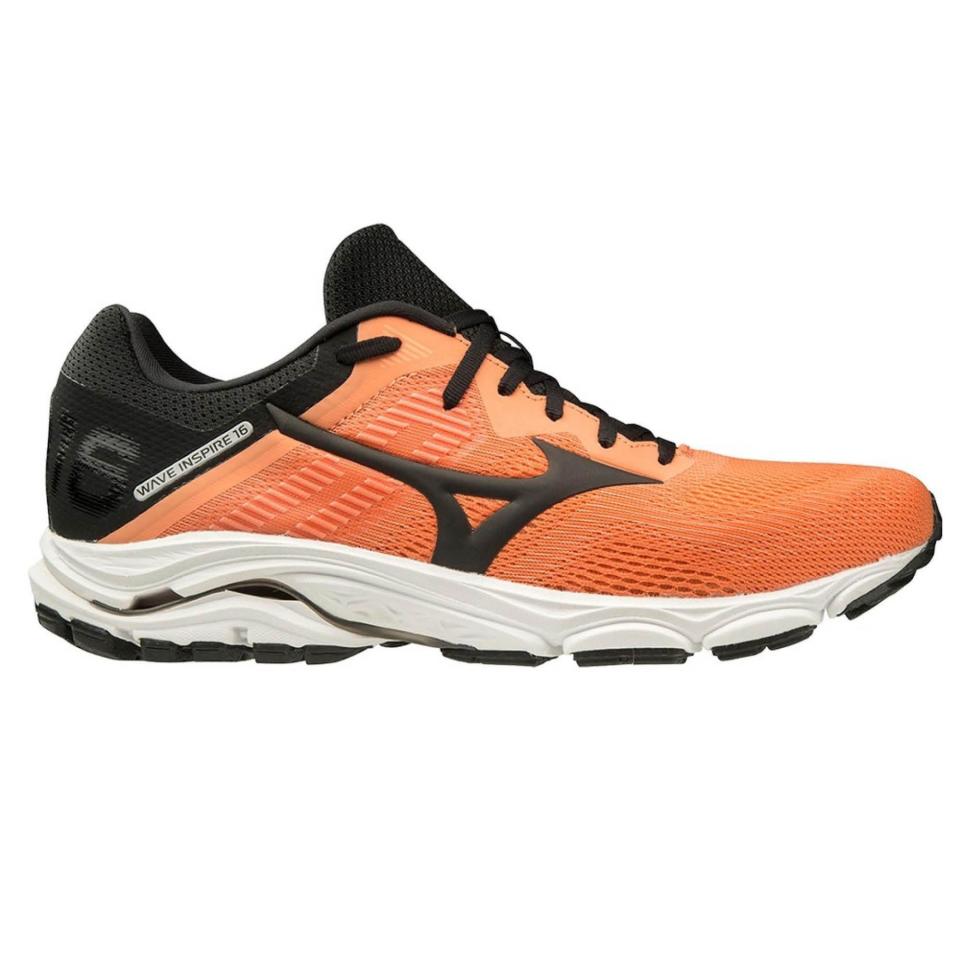 7) Mizuno Wave Inspire 16