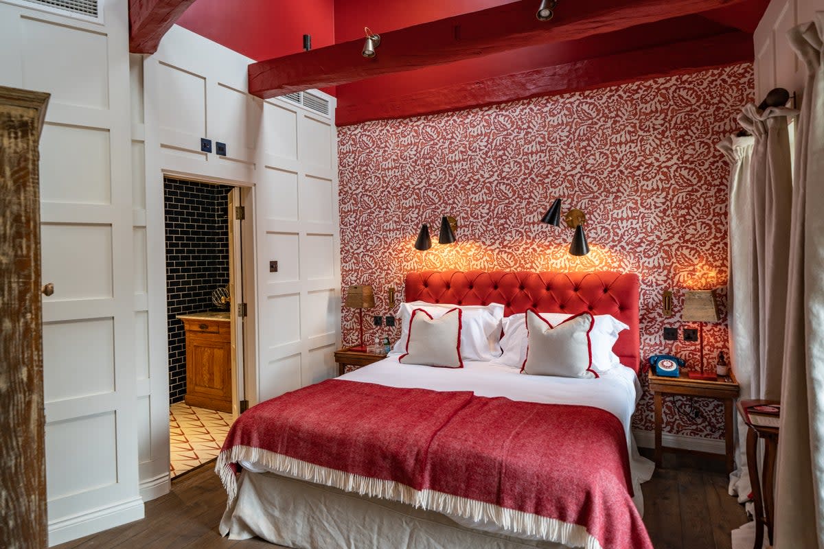 The Double Red Duke has pet-friendly rooms, with a charge of £25 per night (The Double Red Duke)