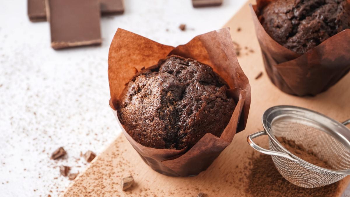 Parchment Paper Liners Allow Muffins To Rise To The Occasion