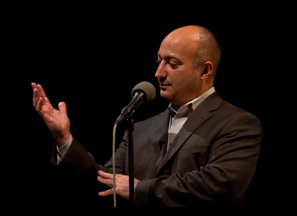 Kodi Azari performs at The Moth's Royce Hall UCLA show on March 1, 2012.    <em>Photo: Eli Goldstein</em>