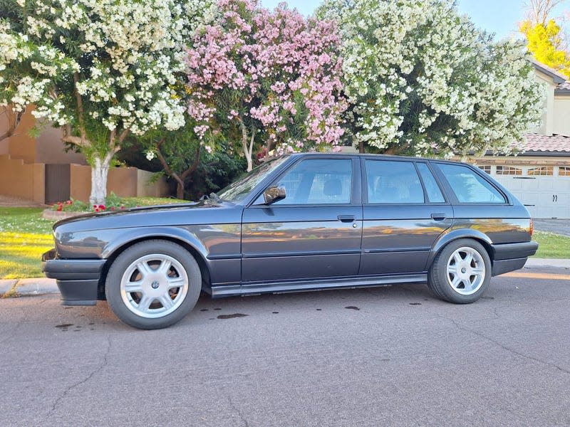 Photo: <a class="link " href="https://phoenix.craigslist.org/evl/cto/d/chandler-bmw-e30-318i-touring-wagon-euro/7748323048.html" rel="nofollow noopener" target="_blank" data-ylk="slk:Craigslist;elm:context_link;itc:0;sec:content-canvas">Craigslist</a>