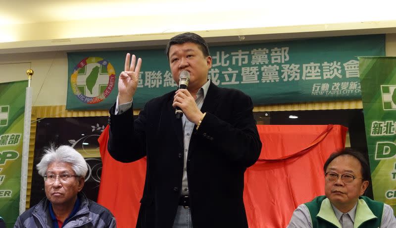 ▲民進黨新北市黨部主委何博文點名新北市長侯友宜，「身為父母官，卻不敢對核四表態」。（圖／民進黨新北市黨部提供）