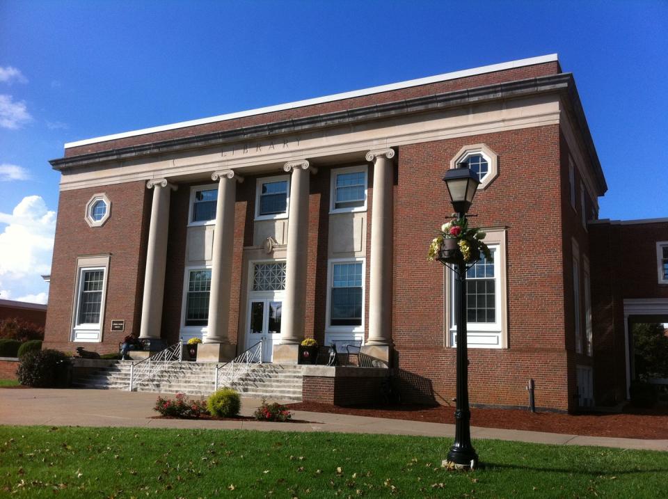 J Frank Marsh Library At Concord University: Athens, West Virginia