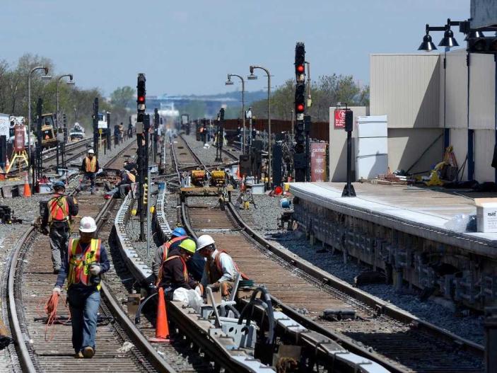 mta workers rockaways queens repair tracks subway