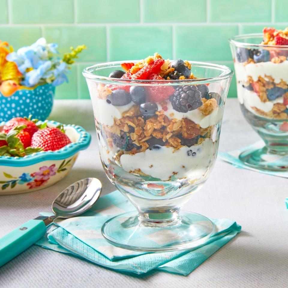 mothers day brunch yogurt parfait