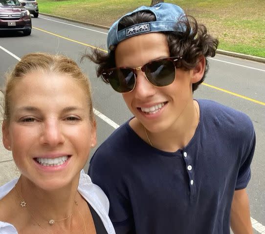 Jessica Seinfeld Instagram Jessica and Julian Seinfeld smiling