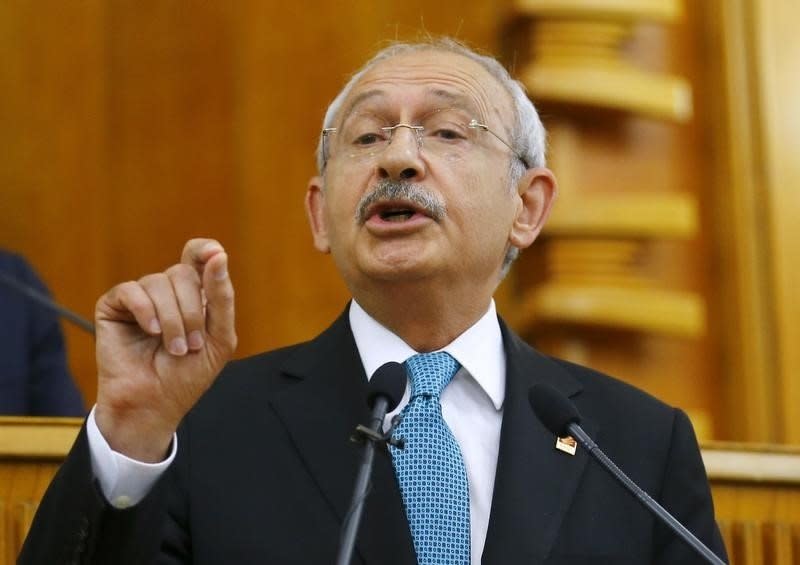 Main opposition Republican People's Party (CHP) leader Kemal Kilicdaroglu addresses his party MPs during a meeting at the Turkish parliament in Ankara, Turkey July 19, 2016. REUTERS/Umit Bektas