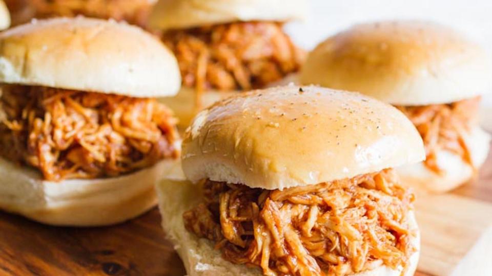 bbq chicken sliders