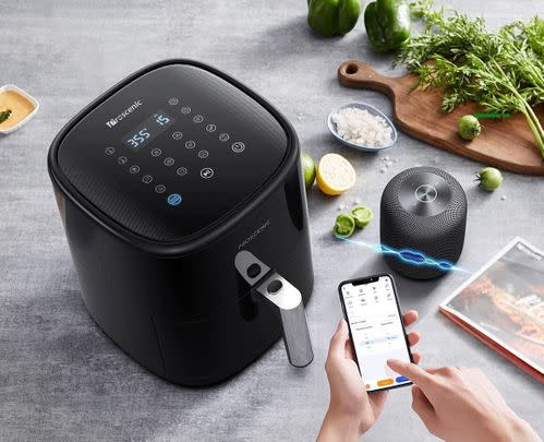 This touchscreen Alexa-controlled Proscenic 5 litre air fryer is now reduced by 16%