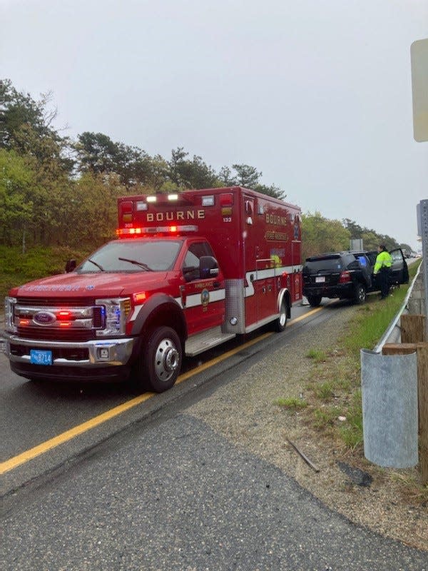 Three-vehicle crash near Sagamore Bridge backs up Route 6 traffic leaving the Cape