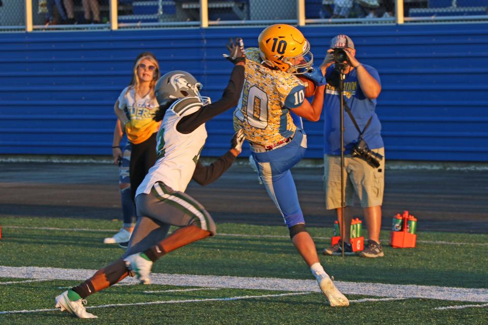 Clyde's Brady Wilson makes a catch.