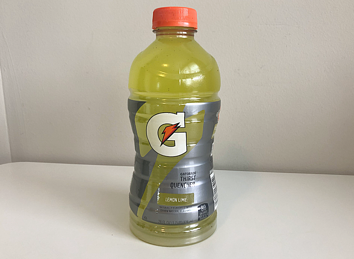 lemon lime gatorade bottle.