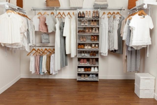 Rubbermaid Closet Organizer