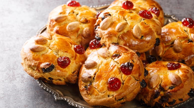 scones made Yorkshire style