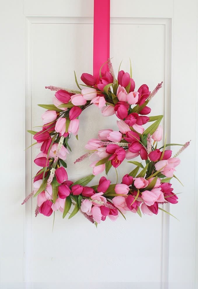 a bouquet of pink flowers